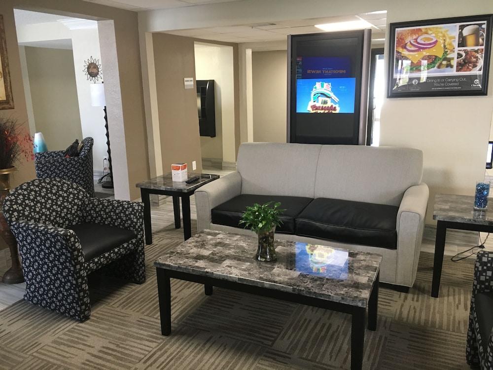 Clarion Inn