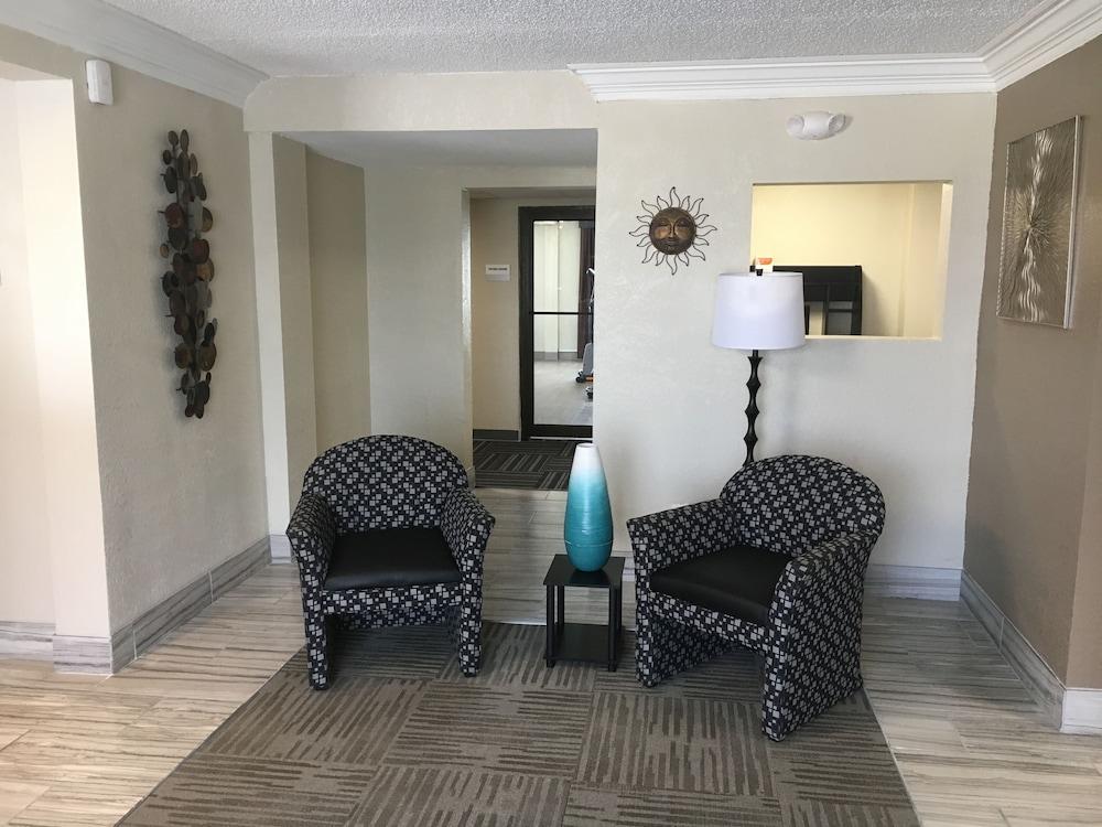 Inn Clarion Ferry Pass