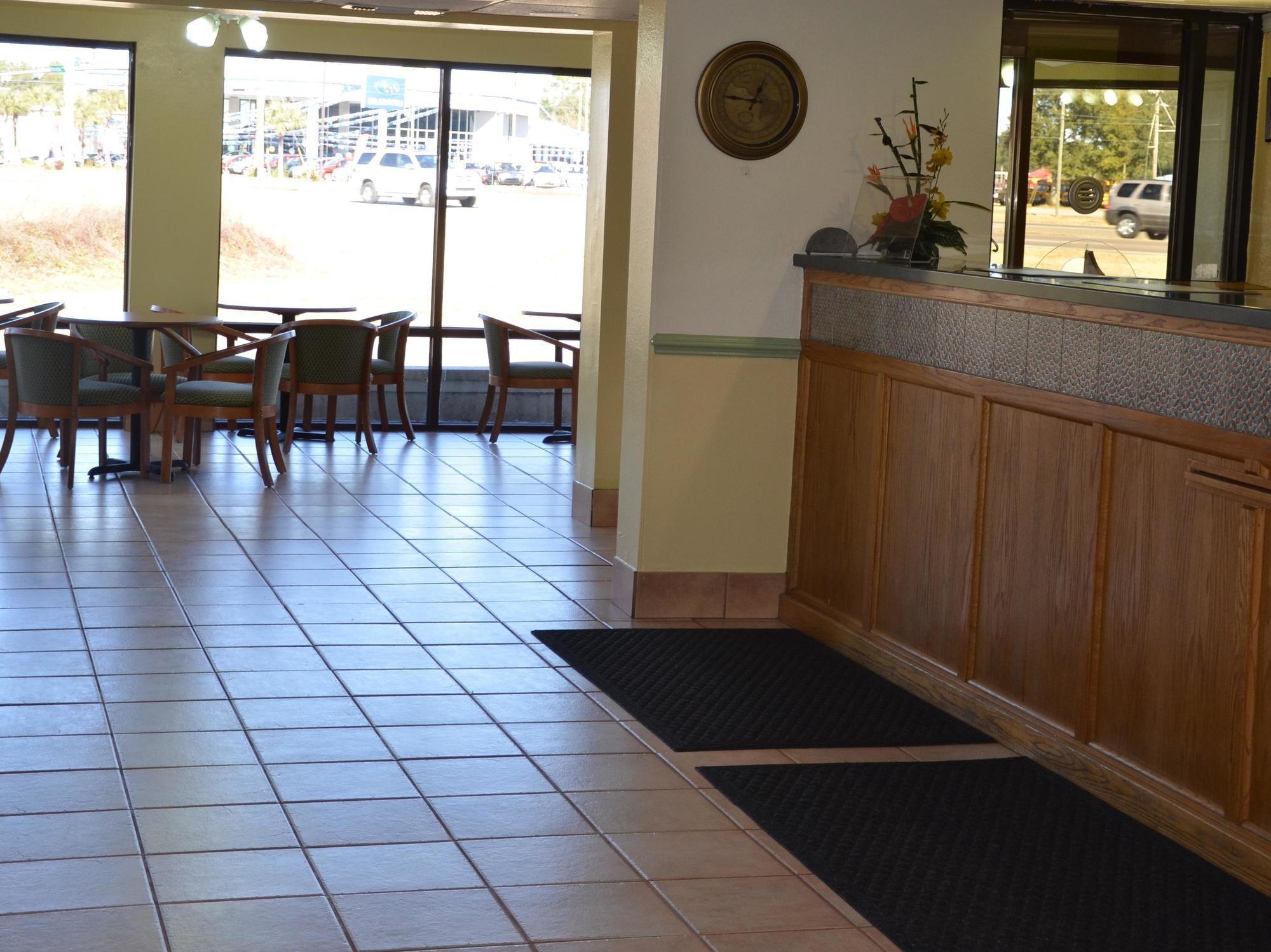 Clarion Inn Ferry Pass