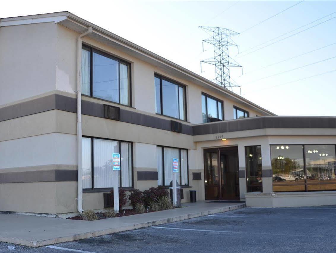 Clarion Inn 2*