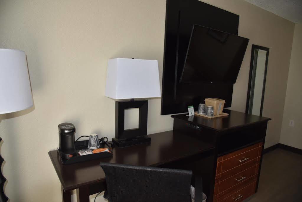 Clarion Inn 2*