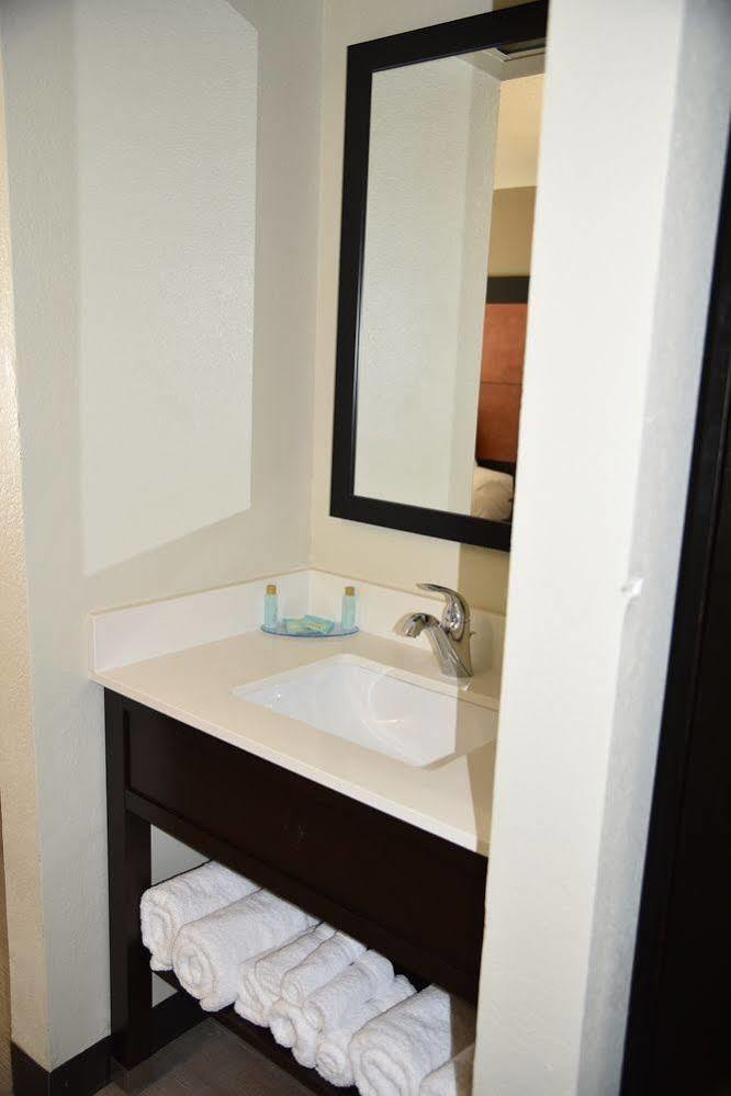 Inn Clarion